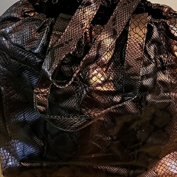 Chocolate Brown Snakeskin Look Oversized Drawstring Handbag/Shopper 15 X 17" - Picture 2 of 3